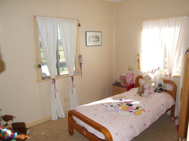 Lake Clarendon QLD 4343