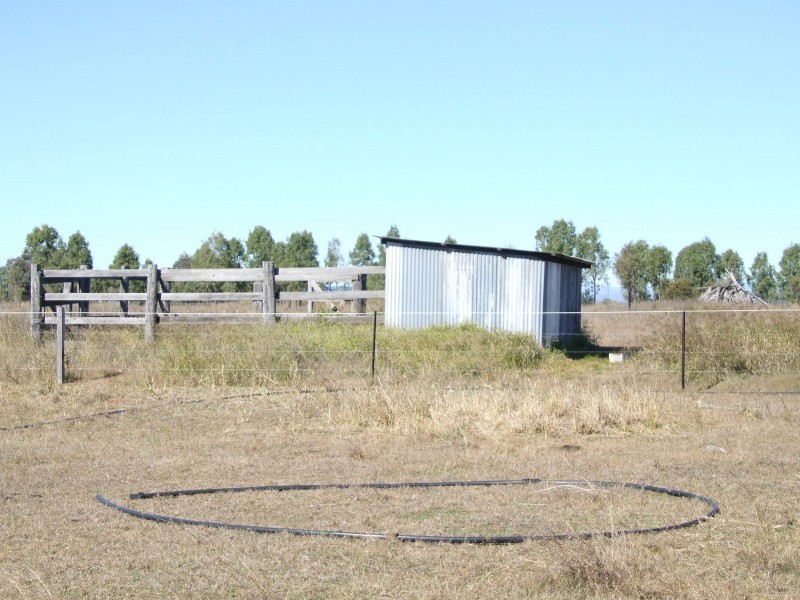 Lockyer Waters QLD 4311