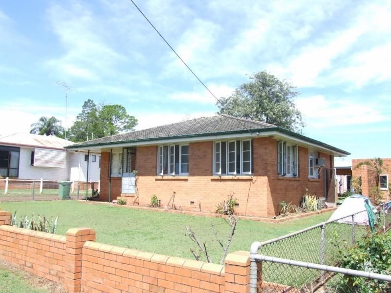 9 Hood Street, Gatton QLD 4343