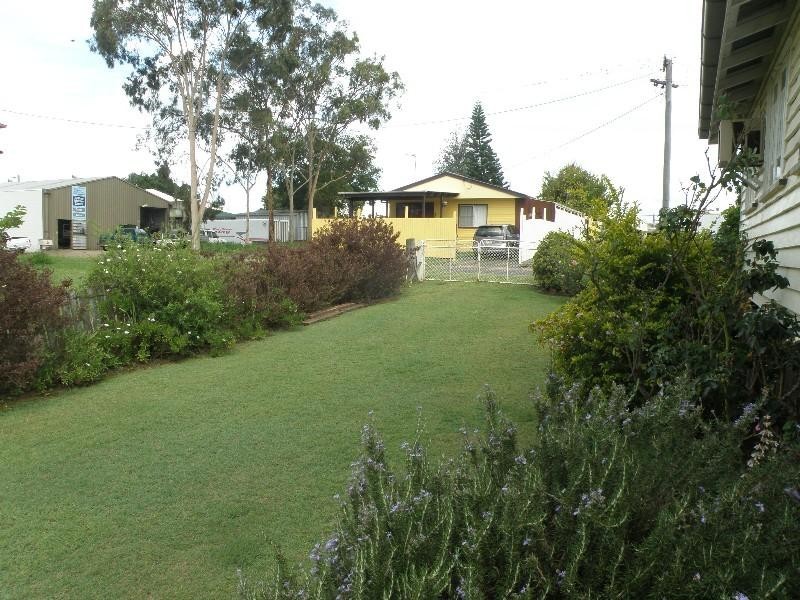 9 Wiggins Street, Gatton QLD 4343