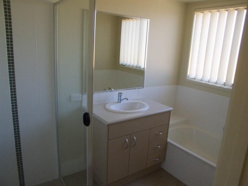 Adare QLD 4343