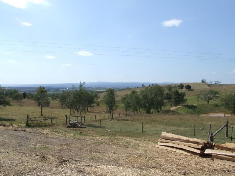 Upper Tenthill QLD 4343