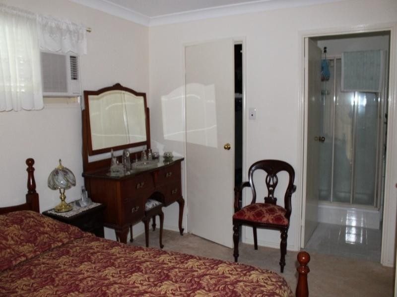 Morton Vale QLD 4343