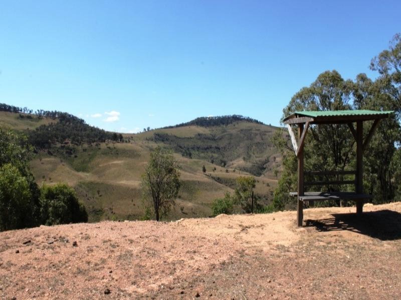 Mount Whitestone QLD 4347