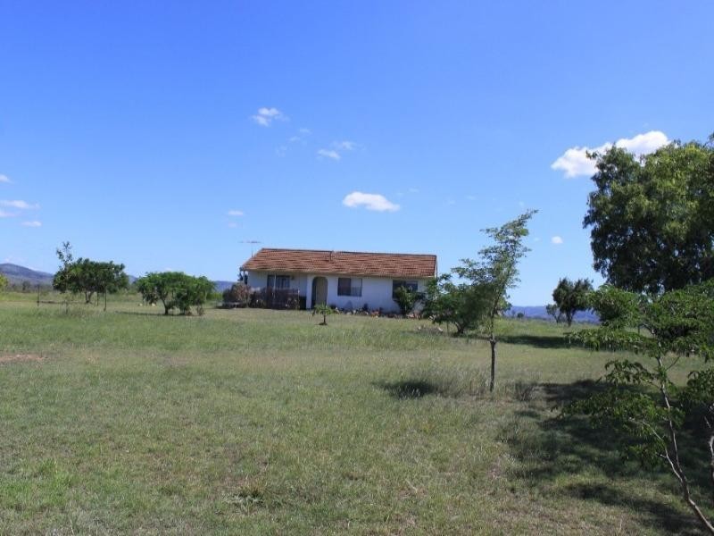 146 Cross Road, Gatton QLD 4343