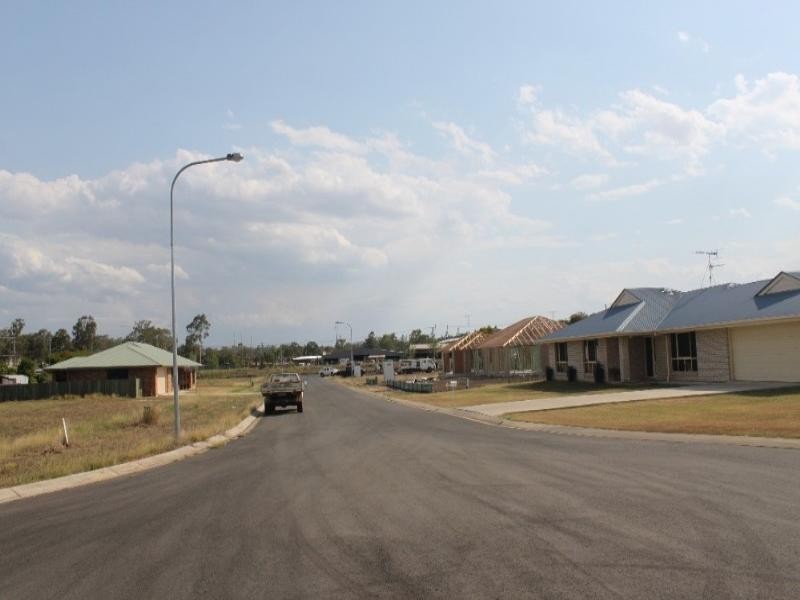 8 Ivy Court, Gatton QLD 4343