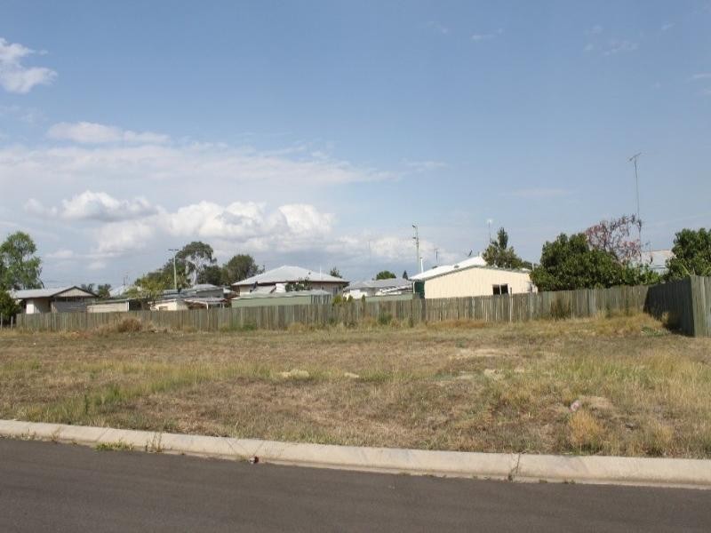 8 Ivy Court, Gatton QLD 4343