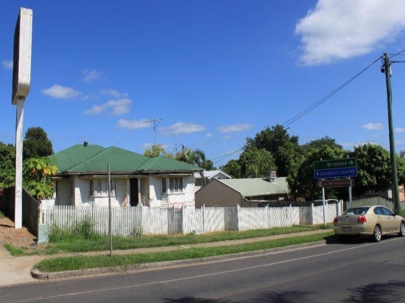 81 Railway Street, Gatton QLD 4343