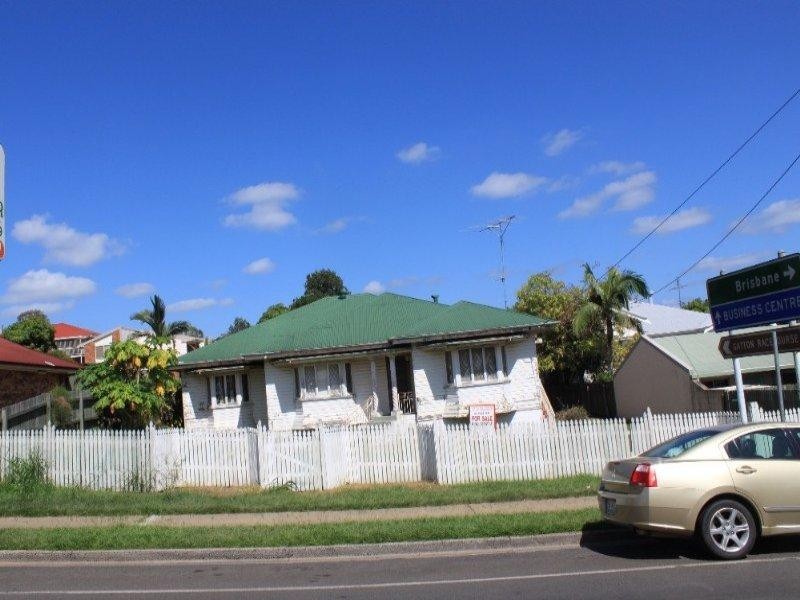 81 Railway Street, Gatton QLD 4343
