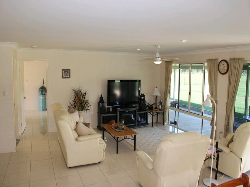 Lake Clarendon QLD 4343