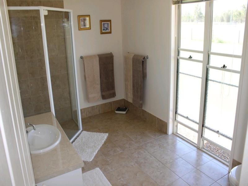 Lake Clarendon QLD 4343