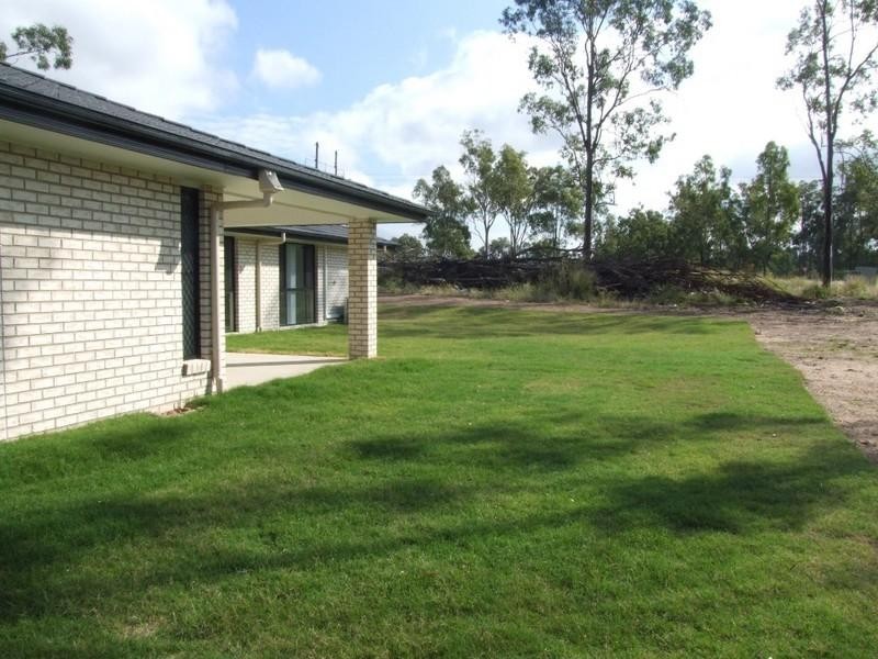Adare QLD 4343