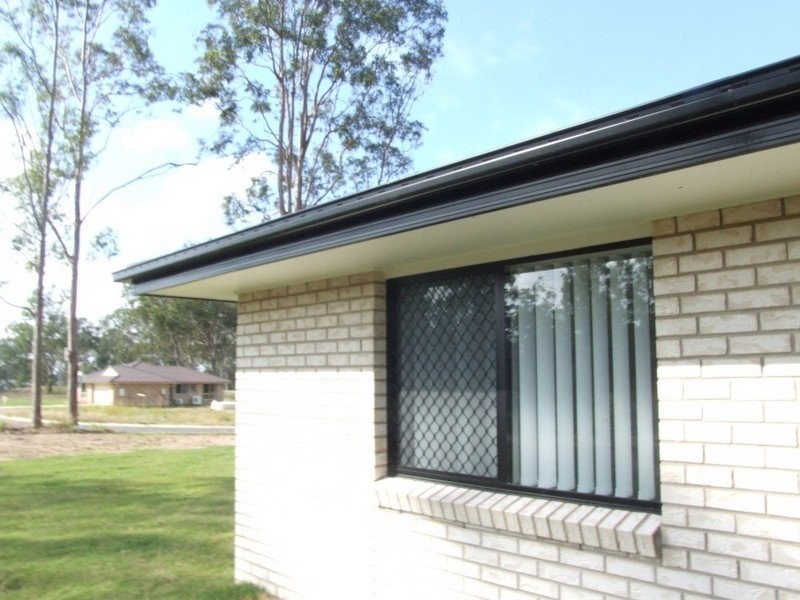 Adare QLD 4343