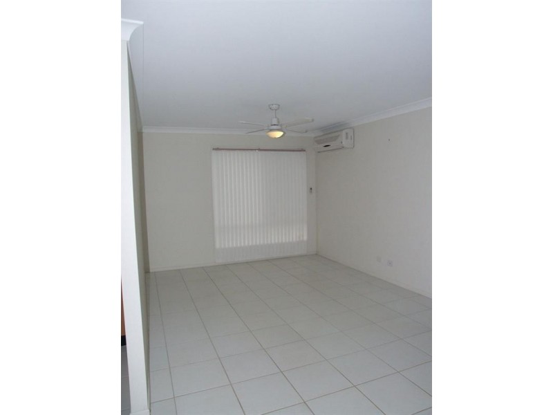 15 Sandcroft, Willowbank QLD 4306