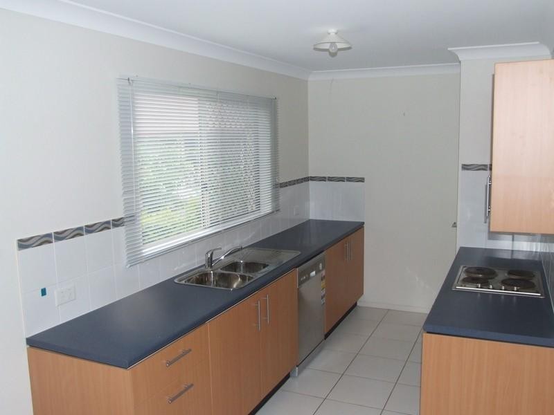 15 Sandcroft, Willowbank QLD 4306