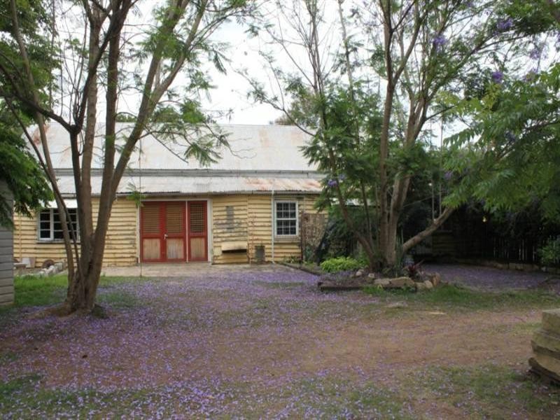 2 Harris Street, Grantham QLD 4347