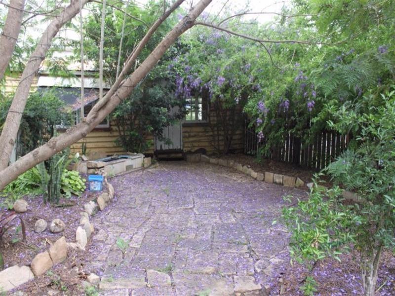 2 Harris Street, Grantham QLD 4347