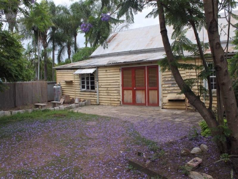 2 Harris Street, Grantham QLD 4347