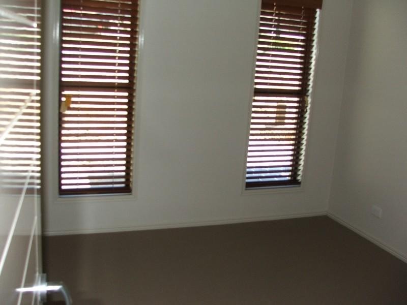 27 Raymont Crescent, Gatton QLD 4343