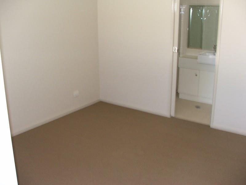 27 Raymont Crescent, Gatton QLD 4343