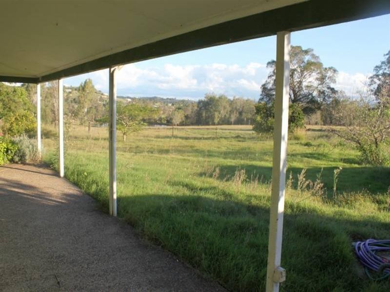 3 Zabel Drive, Plainland QLD 4341