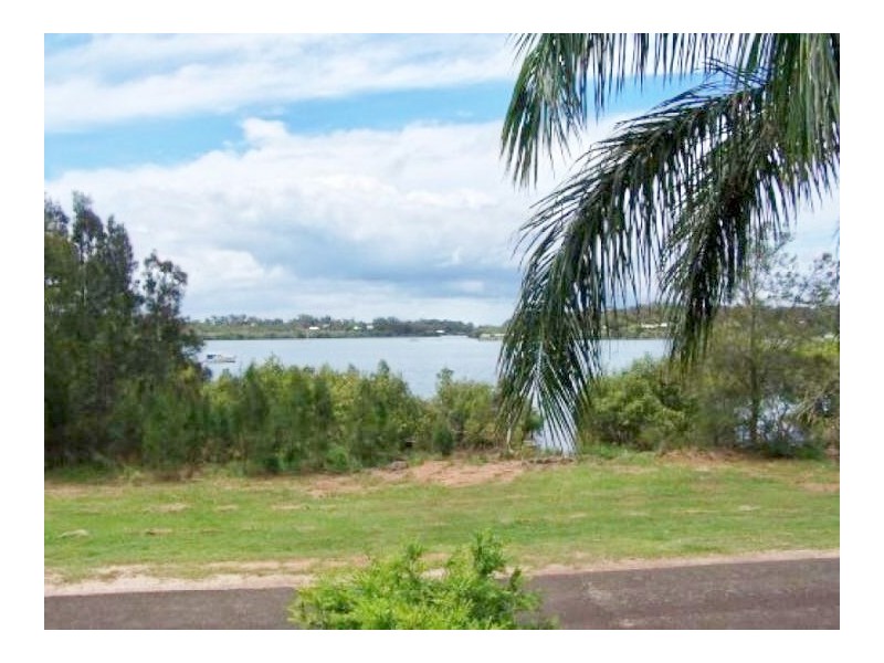 86 The Esplanade, Karragarra Island QLD 4184