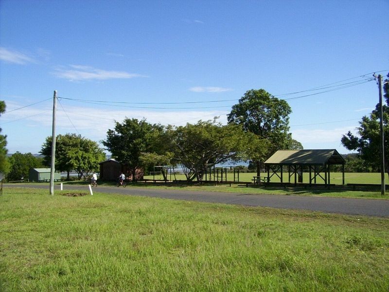 138 Jackson Road, Russell Island QLD 4184
