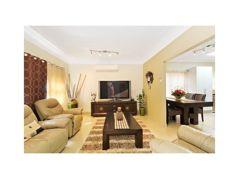 31 MYRA Avenue, Ryde NSW 2112