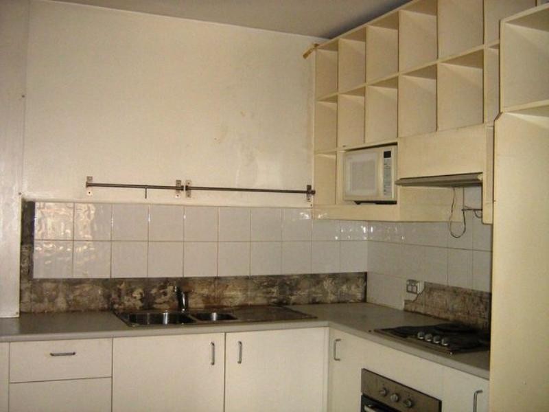 2/11A Cambridge Street, Gladesville NSW 2111