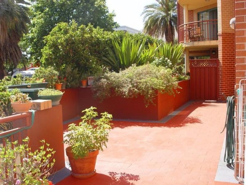 1/3 Devlin Street, Ryde NSW 2112