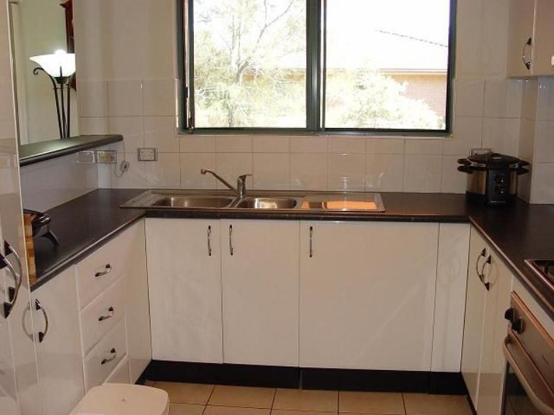 1/3 Devlin Street, Ryde NSW 2112