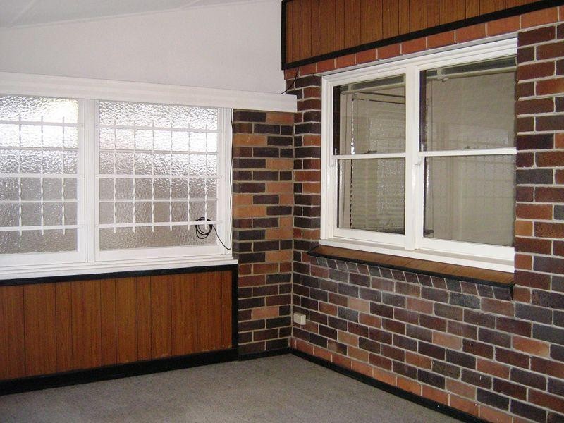 25 Cecil Street, Denistone East NSW 2112