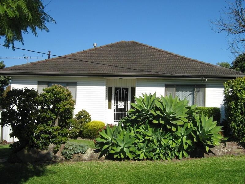 3 Dobson Crescent, Ryde NSW 2112