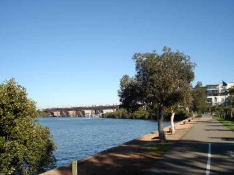 CALL FOR UNIT Porter Street, Meadowbank NSW 2114