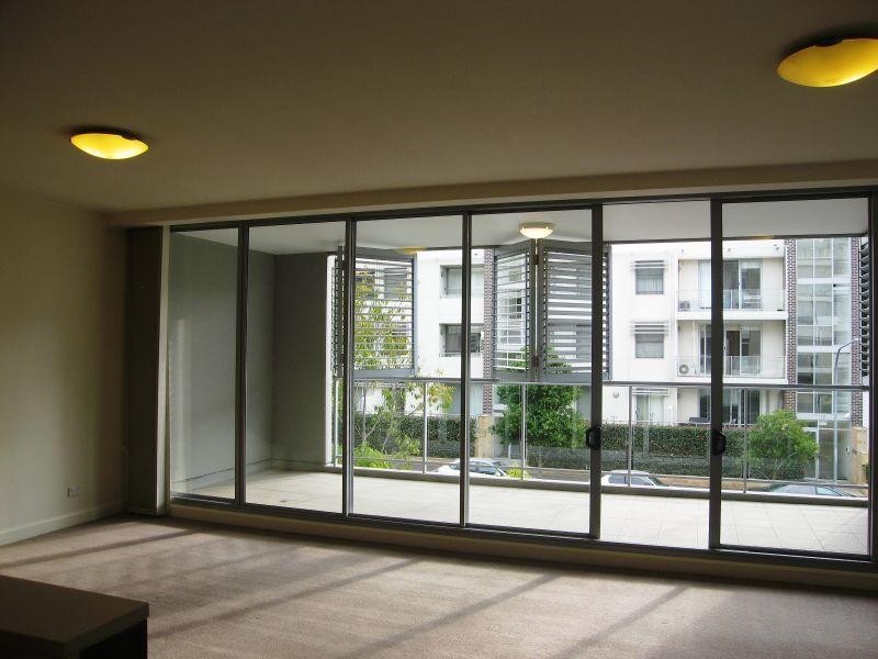 201/9 Shoreline Drive, Rhodes NSW 2138