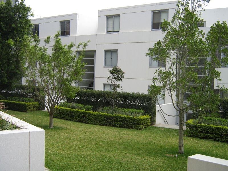 201/9 Shoreline Drive, Rhodes NSW 2138