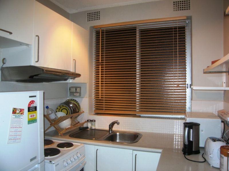 8/10 Bank Street, Meadowbank NSW 2114