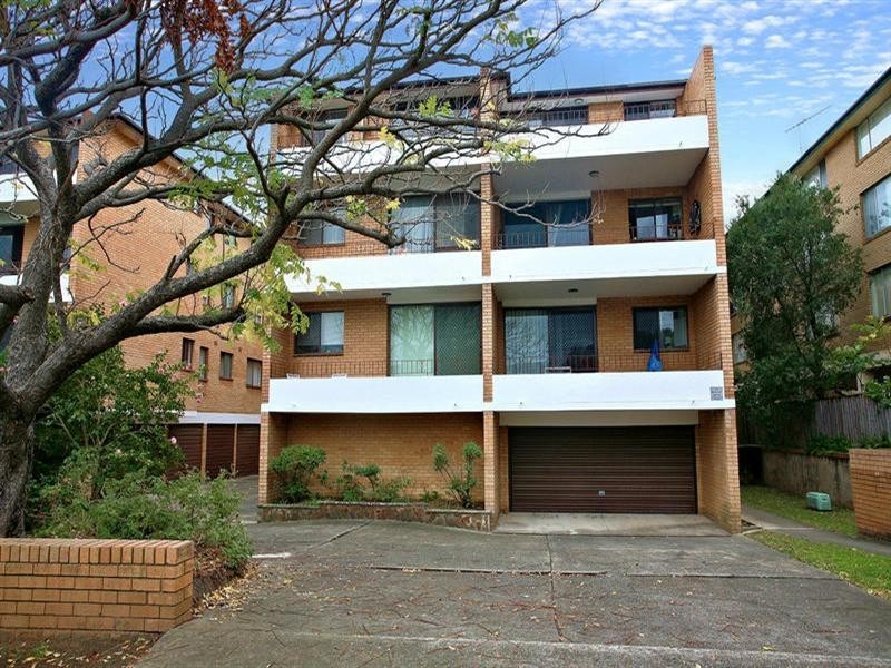 20/1-3 Bank Street, Meadowbank NSW 2114