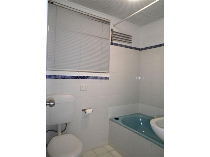 2/10 Bank Street, Meadowbank NSW 2114