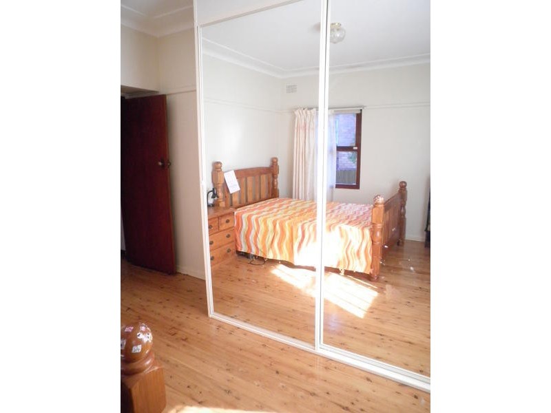 40 Anzac Avenue, West Ryde NSW 2114