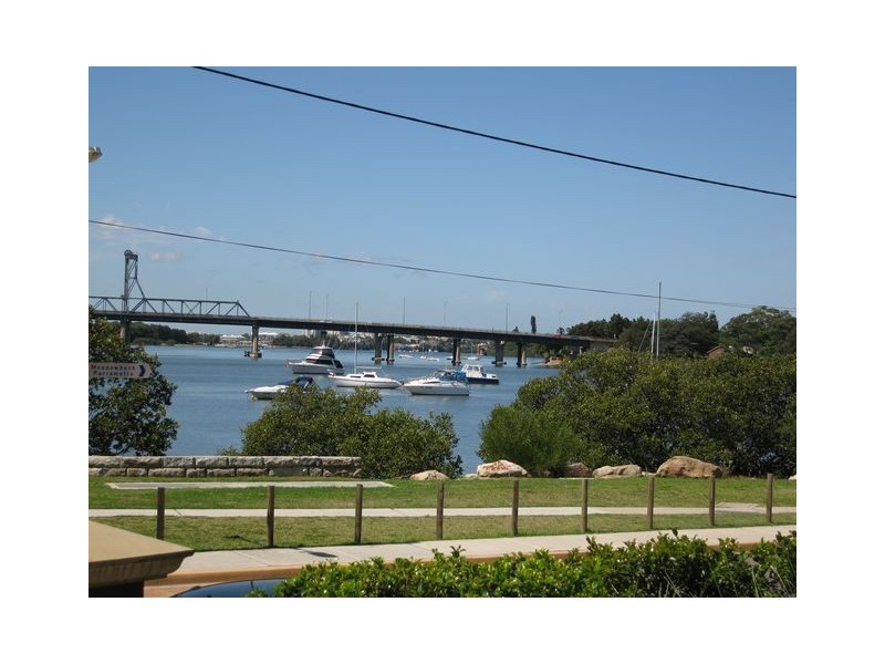 13/143 Bowden Street, Meadowbank NSW 2114