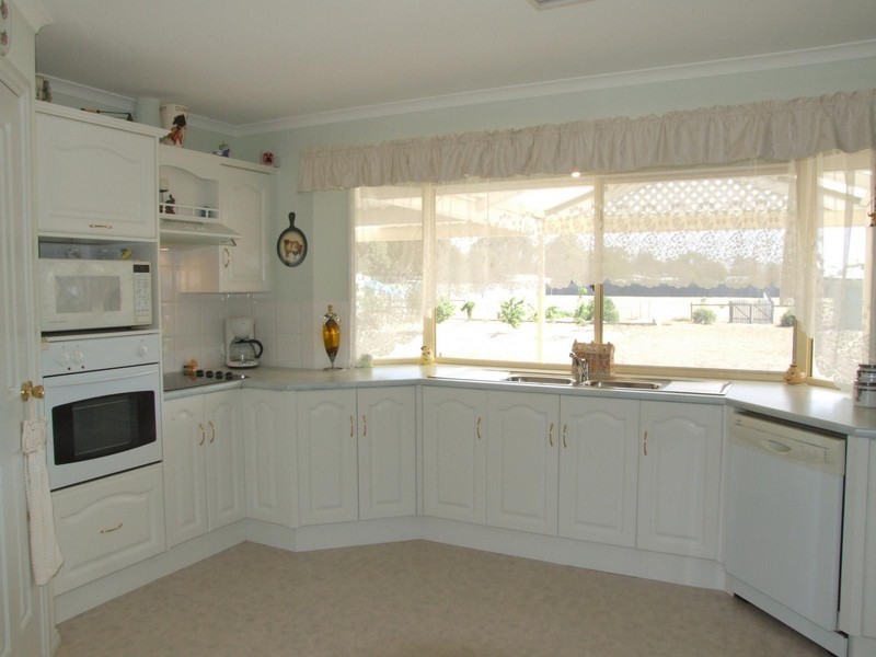 9 Sable Grove, Two Wells SA 5501