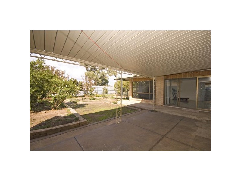 18 Wicklow Street, Salisbury Downs SA 5108