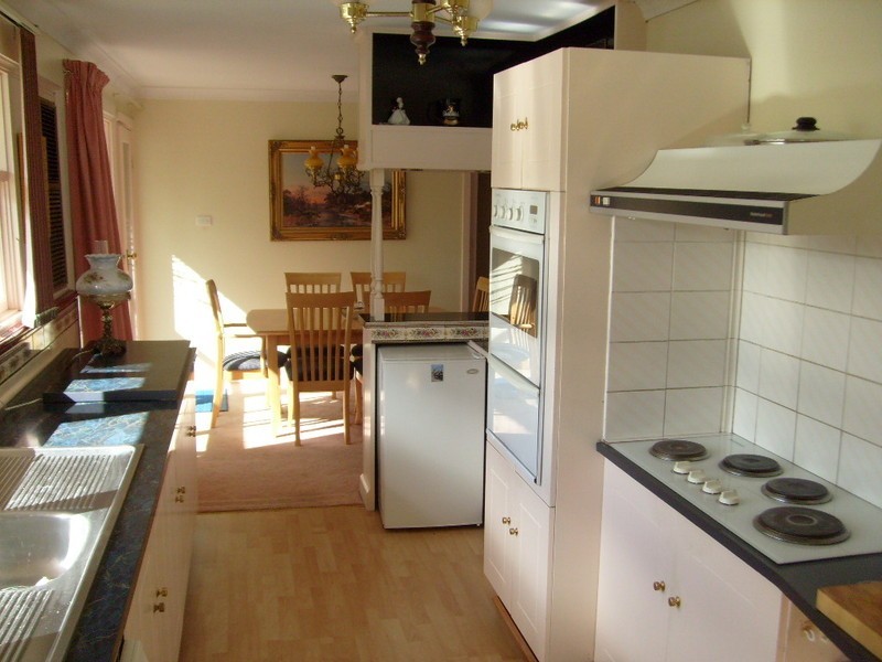 9 Camelot Drive, Paralowie SA 5108