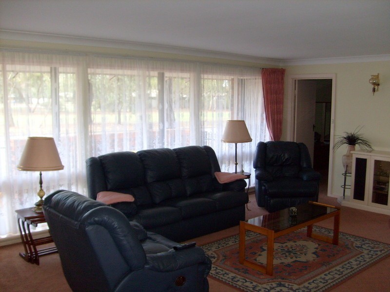 9 Camelot Drive, Paralowie SA 5108