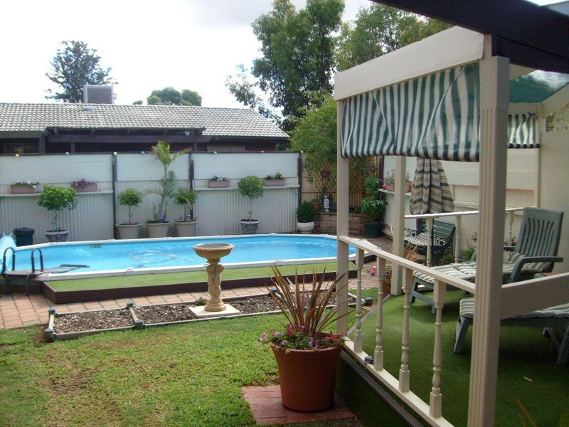 9 Camelot Drive, Paralowie SA 5108