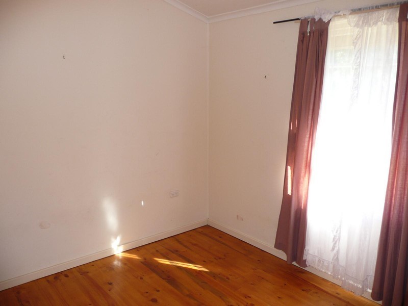 45 Knowles Road, Elizabeth Vale SA 5112