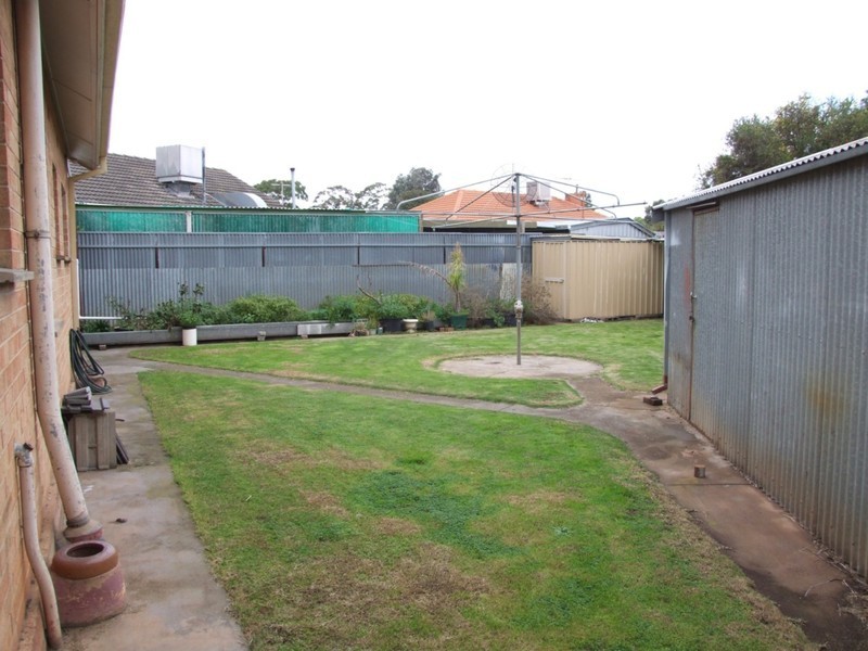 9 Jarvis Road, Elizabeth Vale SA 5112