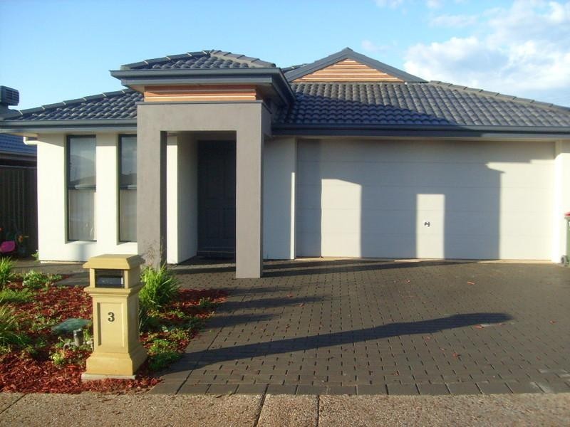 3 Wattlebird Drive, Burton SA 5110