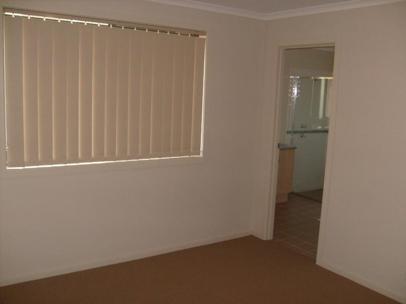 3 Wattlebird Drive, Burton SA 5110